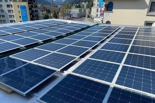 τελευταία εταιρεία περί SABIC ΚΑΙ SOLARGE ΒΙΤΡΙΝΑ ΑΝΑΠΤΥΞΗ ΚΑΙ ΕΜΠΟΡΙΑ ΕΛΑΦΡΩΝ, ΚΥΚΛΙΩΝ ΗΛΙΑΚΩΝ ΠΑΝΕΛ