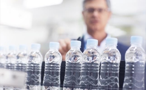 τελευταία εταιρεία περί SABIC SOLUTIONS FOR FOOD & BEVERAGE PACKAGING: ΚΑΠΑΣ & ΚΛΗΣΗΣ