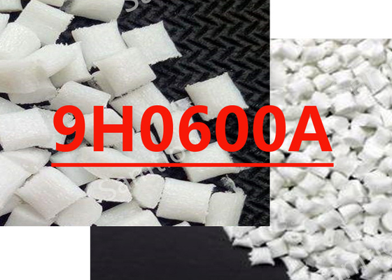 Το S-Plastic Thermocomp 9H0600A είναι μια ένωση με βάση ρητίνη XXXX που περιέχει Υψηλής Ειδικής Βαρύτητας Γεμιστήρα.